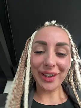 TwixCouple online show from 7, 12, 2024