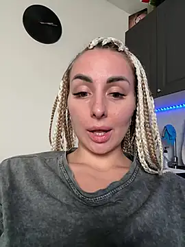 TwixCouple online show from 15, 12, 2024