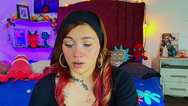 alisson zafiro  online show from 20, 11, 2025