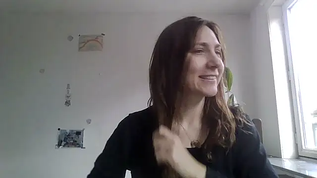 JasmineGlamour online show from 24, 11, 2025