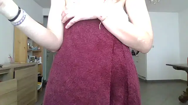 JasmineGlamour online show from 15, 2, 2026