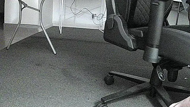 Nice8inchaussie online show from 30, 11, 2025