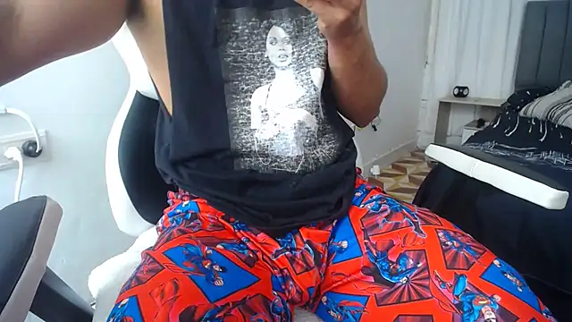 Snapshot of Valerioe chatting on 9, 2, 2025 Valerioe online show from 9, 2, 2025