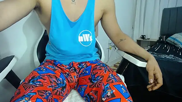 Snapshot of Valerioe chatting on 27, 2, 2025 Valerioe online show from 27, 2, 2025