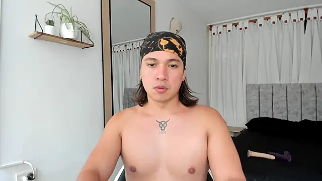 Snapshot of Valerioe chatting on 6, 3, 2025 Valerioe online show from 6, 3, 2025