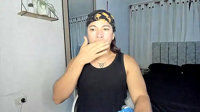 Snapshot of Valerioe chatting on 7, 3, 2025 Valerioe online show from 7, 3, 2025