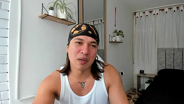 Snapshot of Valerioe chatting on 13, 3, 2025 Valerioe online show from 13, 3, 2025