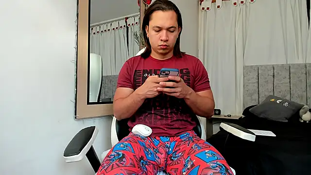 Snapshot of Valerioe chatting on 7, 11, 2025 Valerioe online show from 7, 11, 2025