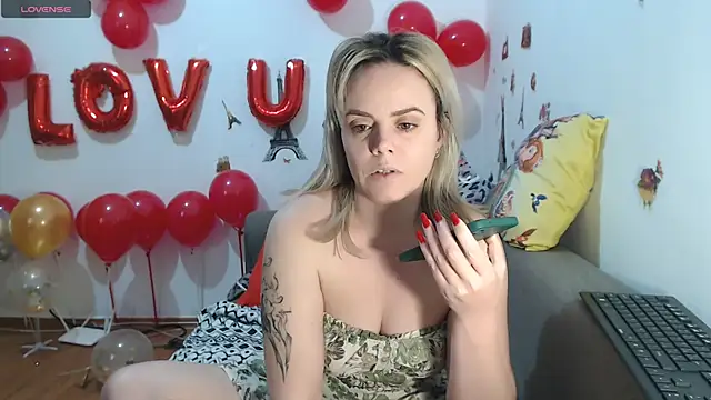 hotmilf4uxxx online show from 20, 2, 2026