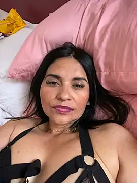 paolagomez  online show from 15, 12, 2024