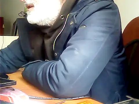 Snapshot of zormen355 chatting on 24, 10, 2025 zormen355 online show from 24, 10, 2025