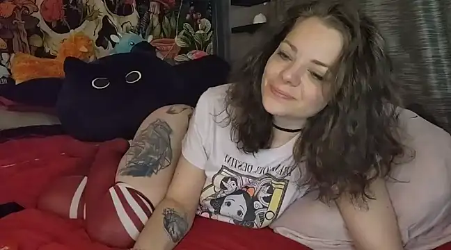 MiaElizabeth online show from 3, 1, 2025