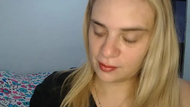 Elza Blonde online show from 13, 2, 2025