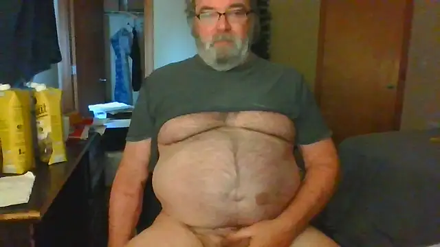 Snapshot of Doherty10 chatting on 12, 4, 2026 Doherty10 online show from 12, 4, 2026