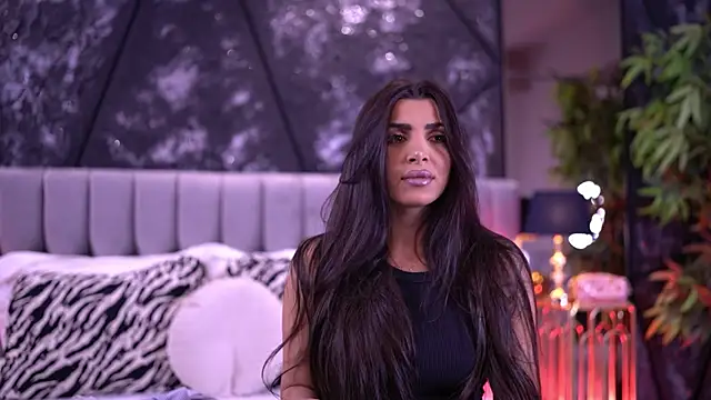 Snapshot of NicoleCellini chatting on 8, 1, 2026 NicoleCellini online show from 8, 1, 2026