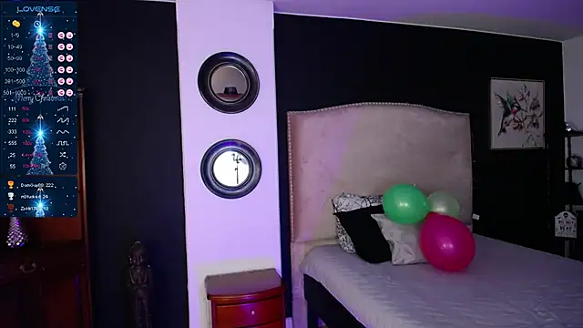 lia huan online show from 27, 12, 2024