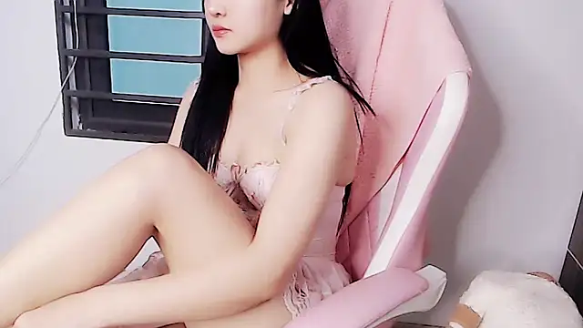 phuong-anh1709 online show from 10, 2, 2026