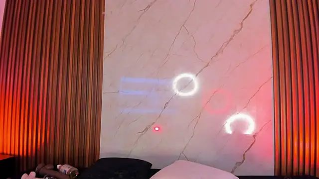 Snapshot of Emiilycollins chatting on 7, 12, 2024 Emiilycollins online show from 7, 12, 2024