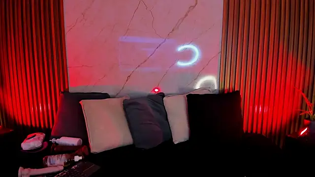 Snapshot of Emiilycollins chatting on 23, 1, 2025 Emiilycollins online show from 23, 1, 2025