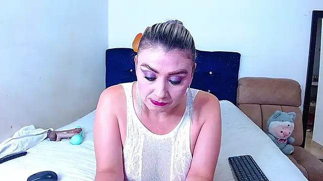 Snapshot of katarinademon chatting on 29, 5, 2026 katarinademon online show from 29, 5, 2026