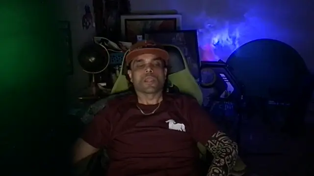 Snapshot of GForceSavage chatting on 24, 4, 2026 GForceSavage online show from 24, 4, 2026