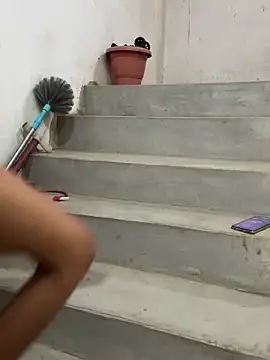 Snapshot of crezyfuck63 chatting on 27, 3, 2026 crezyfuck63 online show from 27, 3, 2026