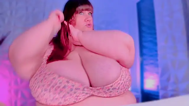 Snapshot of BiggyMelon chatting on 23, 5, 2026 BiggyMelon online show from 23, 5, 2026