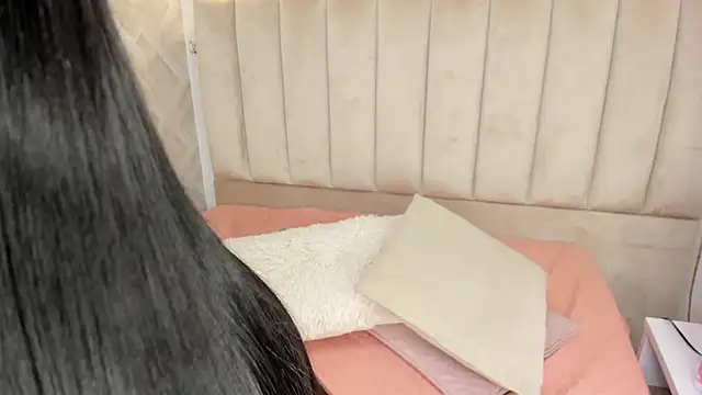 Snapshot of Anniie_Queen chatting on 26, 3, 2026 Anniie Queen online show from 26, 3, 2026