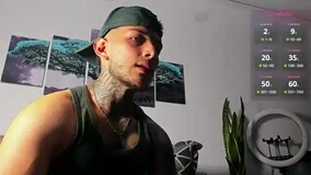 Snapshot of angeel_d035 chatting on 8, 11, 2025 angeel d035 online show from 8, 11, 2025