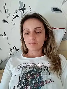 SophyGirl online show from 10, 5, 2026