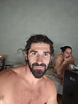 Snapshot of Mariusvidican chatting on 29, 10, 2025 Mariusvidican online show from 29, 10, 2025