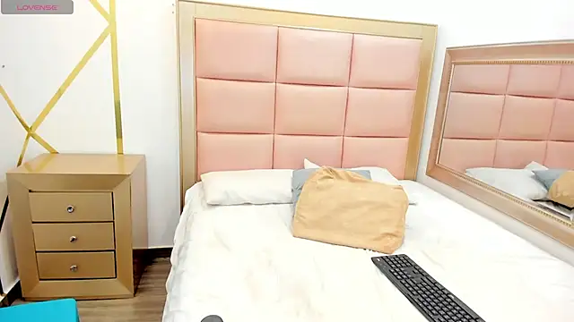 Mady-Edwards online show from 28, 1, 2025