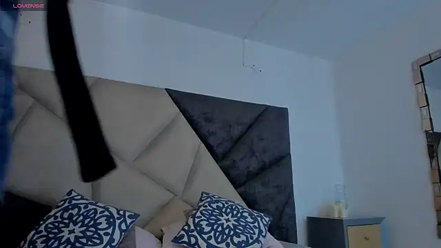 FaloonRoussel online show from 1, 10, 2025