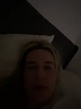 lyajoliee online show from 14, 5, 2026