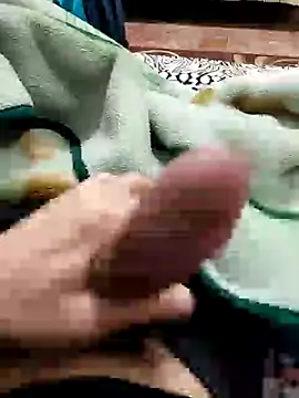 Snapshot of big_hard_dick1 chatting on 19, 12, 2024 big hard dick1 online show from 19, 12, 2024
