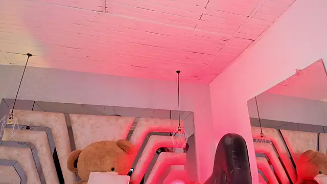 Snapshot of AngelineHeet chatting on 12, 3, 2026 AngelineHeet online show from 12, 3, 2026