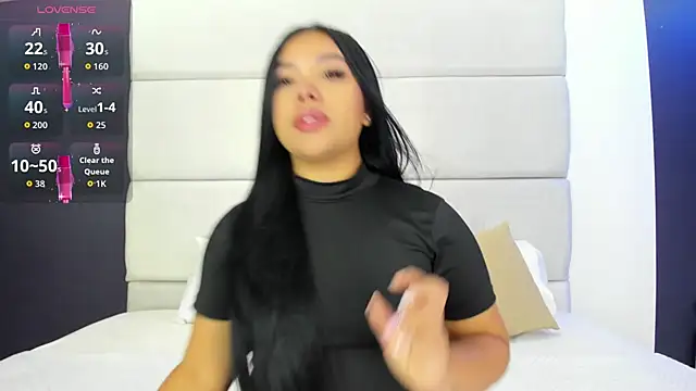 MarianaGarciaa   online show from 27, 5, 2026