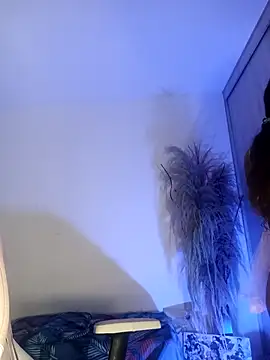 Snapshot of lovely_kitt chatting on 28, 11, 2025 lovely kitt online show from 28, 11, 2025