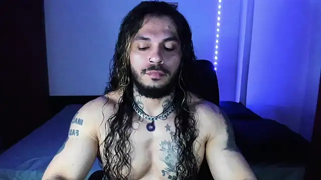 Van Velckan online show from 4, 11, 2025