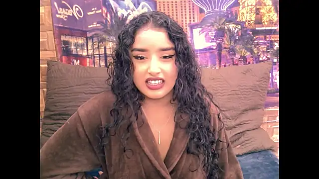 Snapshot of IndianAngel4u chatting on 7, 7, 2026 IndianAngel4u online show from 7, 7, 2026