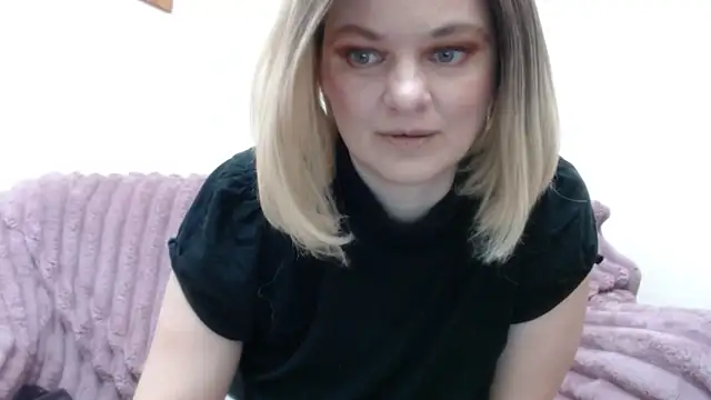 Snapshot of YourSweetJam chatting on 25, 2, 2026 YourSweetJam online show from 25, 2, 2026