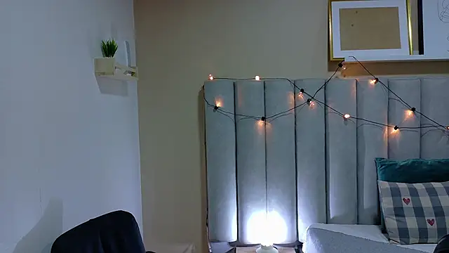 alaia-rogers online show from 12, 11, 2025