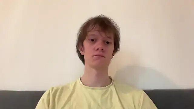 Snapshot of Cube933 chatting on 24, 3, 2026 Cube933 online show from 24, 3, 2026