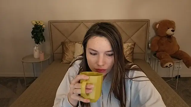 IceDanielles online show from 19, 3, 2026