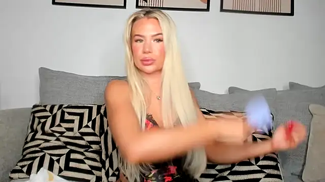 Snapshot of Alexia-Lee chatting on 21, 2, 2026 Alexia-Lee online show from 21, 2, 2026