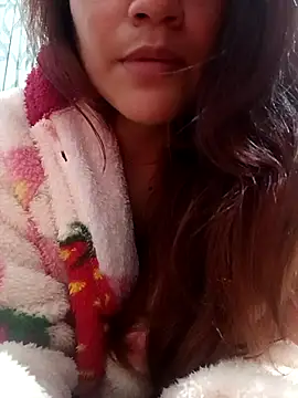 Snapshot of ZUCAAT chatting on 27, 10, 2025 ZUCAAT online show from 27, 10, 2025