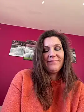 Lwhite1 online show from 3, 3, 2025