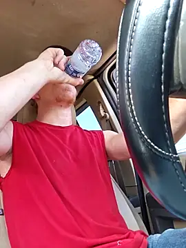 Snapshot of REDHAMMER_ chatting on 10, 9, 2025 REDHAMMER online show from 10, 9, 2025