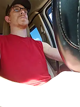 Snapshot of REDHAMMER_ chatting on 25, 9, 2025 REDHAMMER online show from 25, 9, 2025