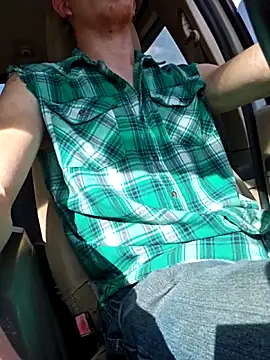 Snapshot of REDHAMMER_ chatting on 17, 10, 2025 REDHAMMER online show from 17, 10, 2025